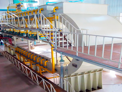 Waste tyre to oil pyrolysis pla